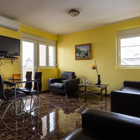Mici Luxury Apartment *